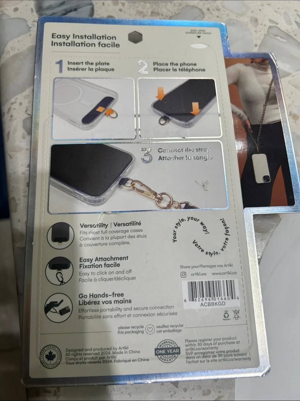 Universal Crossbody Phone Strap - Black and Gold Chain